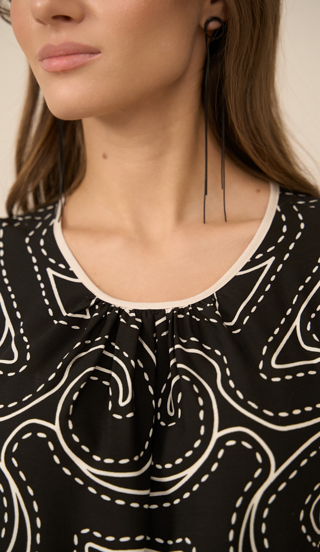 Фото sarafan-maksi-molocno-cernyj-04 товара Сарафан макси молочно-черный0