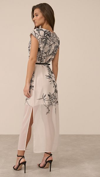 Фото sarafan-maksi-v-cvetocnyj-print-06 товара Сарафан макси в цветочный принт0 Фото sarafan-maksi-v-cvetocnyj-print-06 товара Сарафан макси в цветочный принт0