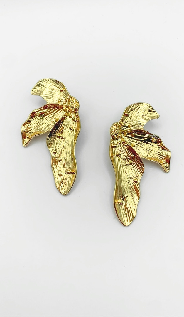 Фото sergi-lepestki-zolotye-01 товара Серьги Лепестки золотые