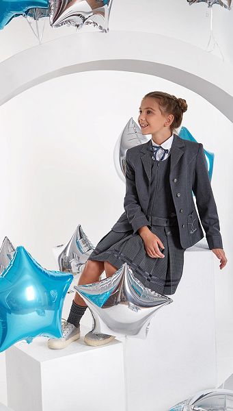 Фото seryj-zaket-dla-devocki-01 товара Серый жакет для девочки Фото seryj-zaket-dla-devocki-01 товара Серый жакет для девочки