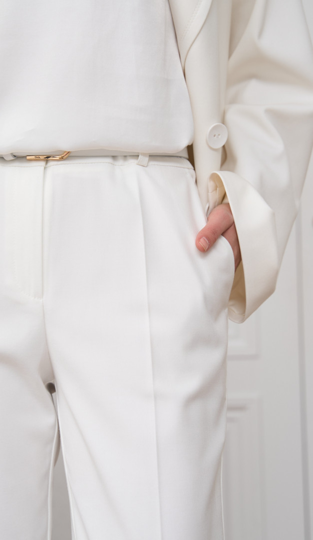 Фото stany-zenskie-bazovye-molocnye-07 товару Штани жіночі базові молочні0