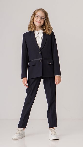 Фото stilnyj-zaket-pramogo-silueta-11 товару Стильний жакет прямого силуету1 Фото stilnyj-zaket-pramogo-silueta-11 товару Стильний жакет прямого силуету1