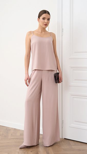 Фото top-na-tonkih-bretelah-pudrovyj-04 товару Топ на тонких бретелях пудровий0 Фото top-na-tonkih-bretelah-pudrovyj-04 товару Топ на тонких бретелях пудровий0