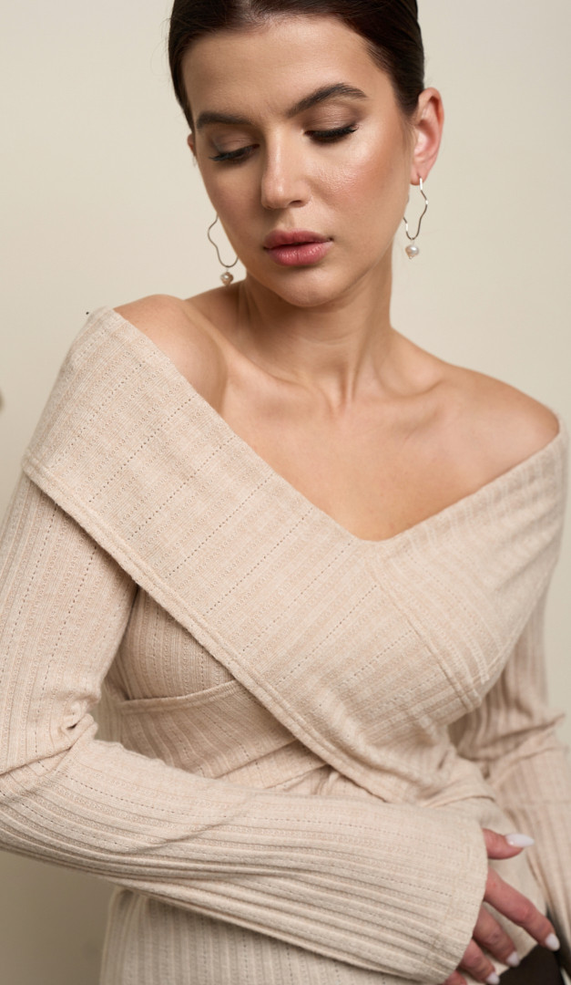 Фото top-trikotaznyj-s-plankami-3 товара Топ трикотажный с планками0