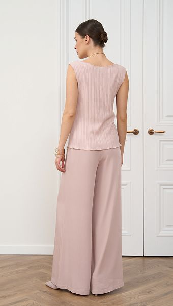 Фото top-zenskij-fakturnyj-pudrovyj-06 товару Топ жіночий фактурний пудровий0 Фото top-zenskij-fakturnyj-pudrovyj-06 товару Топ жіночий фактурний пудровий0