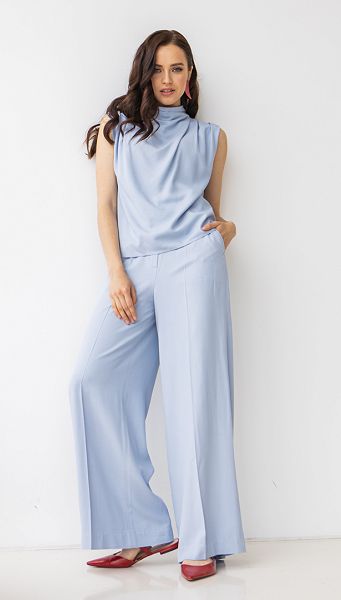 Фото top-zenskij-s-drapirovkoj-goluboj-02 товару Топ жіночий з драпіровкою блакитний Фото top-zenskij-s-drapirovkoj-goluboj-02 товару Топ жіночий з драпіровкою блакитний