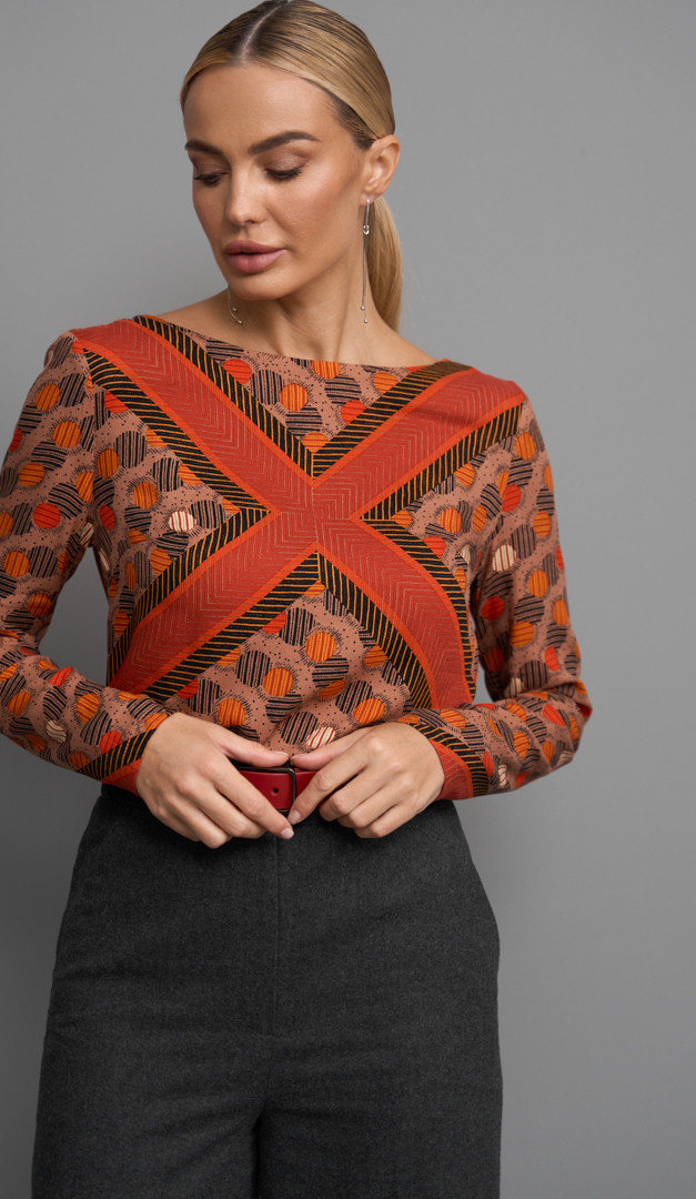 Фото top-zenskij-terrakotovyj-s-printom-2 товара Топ женский терракотовый с принтом.3