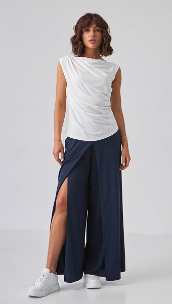 Фото top-zenskij-trikotaznyj-s-drapirovkoj-molocnyj-02 товару Топ жіночий трикотажний з драпіровкою молочний0 Фото top-zenskij-trikotaznyj-s-drapirovkoj-molocnyj-02 товару Топ жіночий трикотажний з драпіровкою молочний0