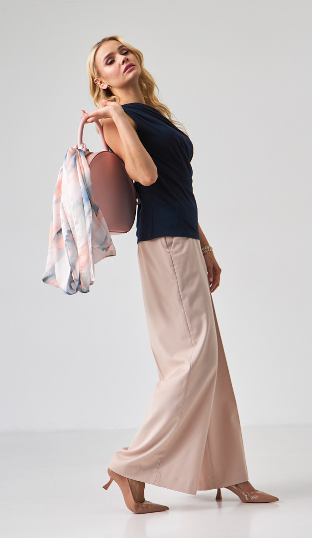 Фото top-zenskij-trikotaznyj-s-drapirovkoj-sinij-06 товару Топ жіночий трикотажний з драпіровкою синій0