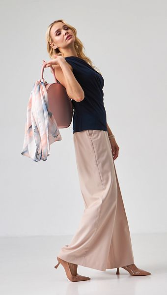 Фото top-zenskij-trikotaznyj-s-drapirovkoj-sinij-06 товару Топ жіночий трикотажний з драпіровкою синій0 Фото top-zenskij-trikotaznyj-s-drapirovkoj-sinij-06 товару Топ жіночий трикотажний з драпіровкою синій0