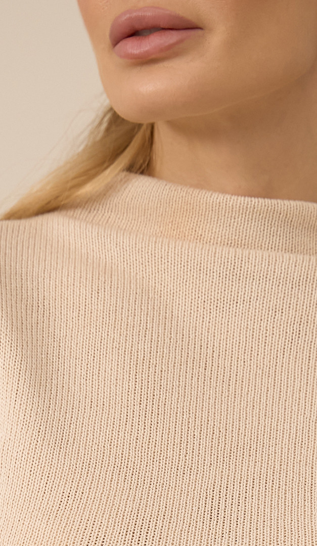 Фото top-zenskij-trikotaznyj-slivocnyj-06 товару Топ жіночий трикотажний вершковий0