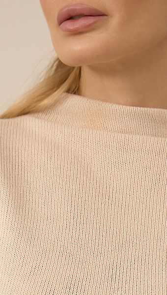 Фото top-zenskij-trikotaznyj-slivocnyj-06 товару Топ жіночий трикотажний вершковий0 Фото top-zenskij-trikotaznyj-slivocnyj-06 товару Топ жіночий трикотажний вершковий0