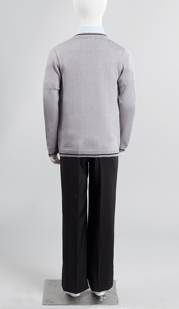 Фото trikotaznaa-kofta-dla-malcika-seraa-s-sinim-kantom-03 товару Трикотажна кофта для хлопчика сіра з синім кантом0