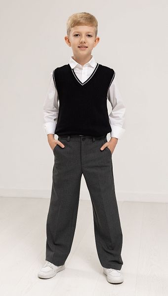 Фото trikotaznyj-zilet-cernyj-s-serym-kantom-3 товару Трикотажний жилет чорний з сірим кантом0 Фото trikotaznyj-zilet-cernyj-s-serym-kantom-3 товару Трикотажний жилет чорний з сірим кантом0