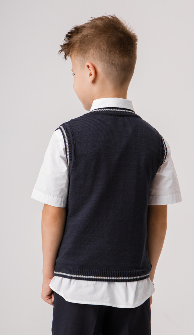 Фото trikotaznyj-zilet-sinij-s-serym-kantom-03 товару Трикотажний жилет синій з сірим кантом0