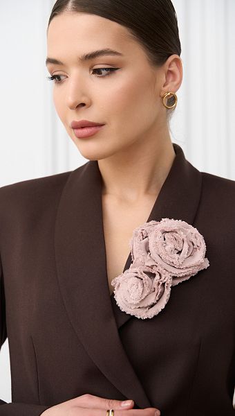 Фото ukrasenie-rozy-pudrovye-11 товару Прикраса троянди пудрові Фото ukrasenie-rozy-pudrovye-11 товару Прикраса троянди пудрові