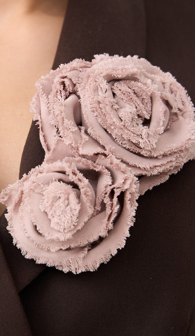 Фото ukrasenie-rozy-pudrovye-12 товару Прикраса троянди пудрові