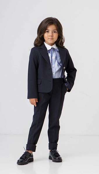 Фото zaket-dla-devocki-klassiceskij-13 товару Жакет для дівчинки класичний1 Фото zaket-dla-devocki-klassiceskij-13 товару Жакет для дівчинки класичний1