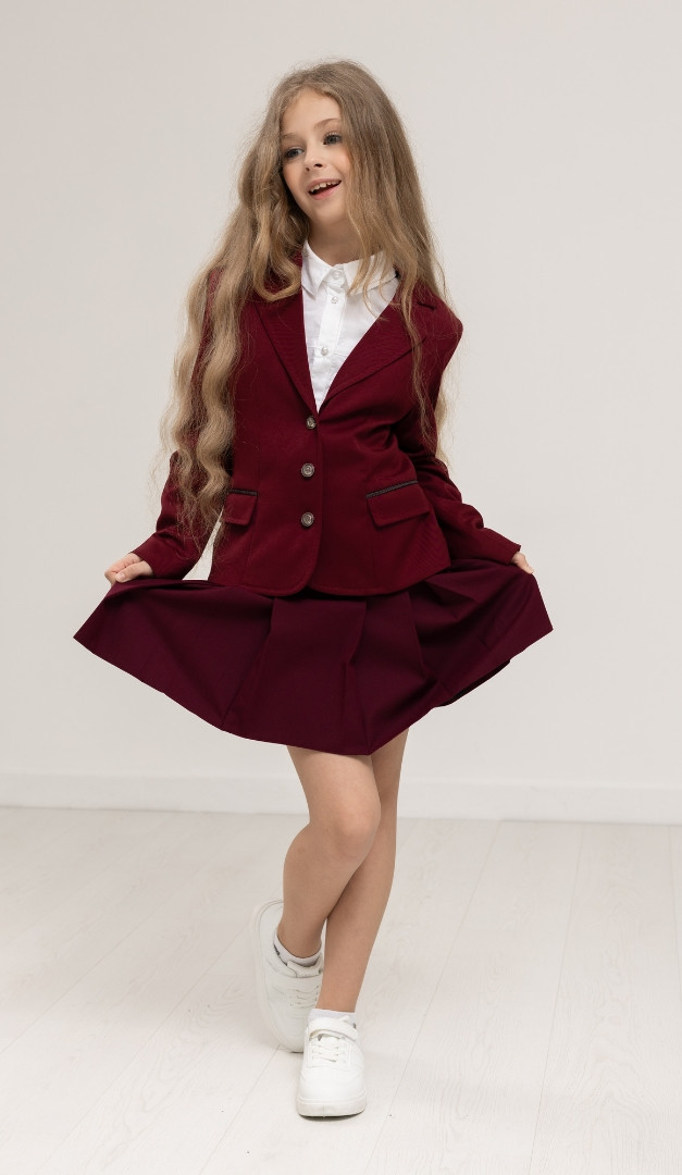 Фото zaket-dla-devocki-s-otdelkoj-2 товару Жакет для дівчинки з оздобленням1