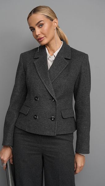 Фото zaket-dvuhbortnyj-teplyj-seryj-02 товару Жакет двобортний теплий сірий0 Фото zaket-dvuhbortnyj-teplyj-seryj-02 товару Жакет двобортний теплий сірий0