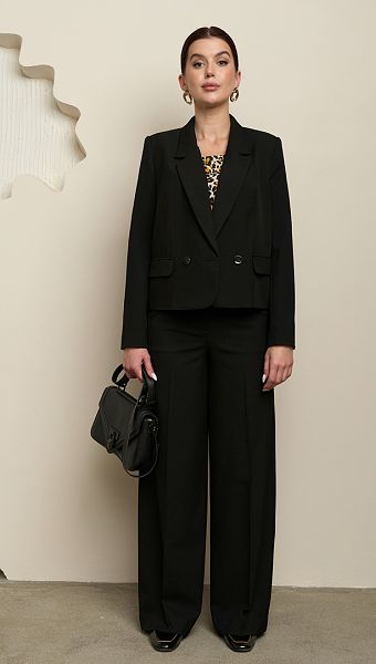 Фото zaket-dvuhbortnyj-ukorocennyj-cernyj-03 товару Жакет двобортний вкорочений чорний0 Фото zaket-dvuhbortnyj-ukorocennyj-cernyj-03 товару Жакет двобортний вкорочений чорний0