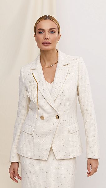 Фото zaket-iz-sersti-molocnyj-01 товара Жакет из шерсти молочный0 Фото zaket-iz-sersti-molocnyj-01 товара Жакет из шерсти молочный0