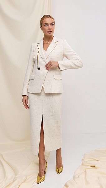 Фото zaket-iz-sersti-molocnyj-03 товара Жакет из шерсти молочный0 Фото zaket-iz-sersti-molocnyj-03 товара Жакет из шерсти молочный0