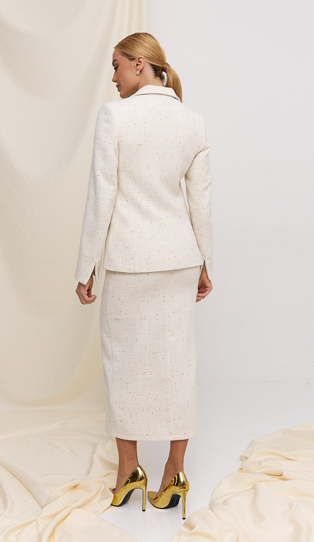 Фото zaket-iz-sersti-molocnyj-08 товара Жакет из шерсти молочный0