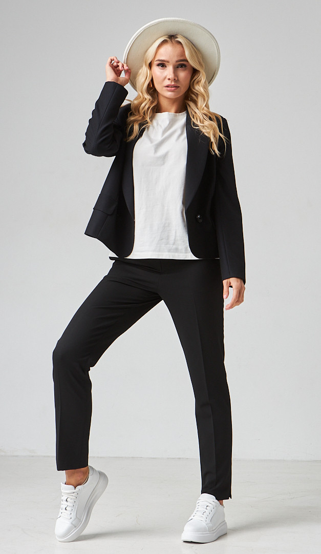 Фото zaket-zenskij-korotkij-cernyj-01 товару Жакет жіночий короткий чорний