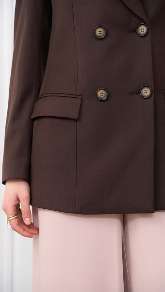 Фото zaket-zenskij-sokoladnyj-006 товару Жакет жіночий шоколадний0 Фото zaket-zenskij-sokoladnyj-006 товару Жакет жіночий шоколадний0