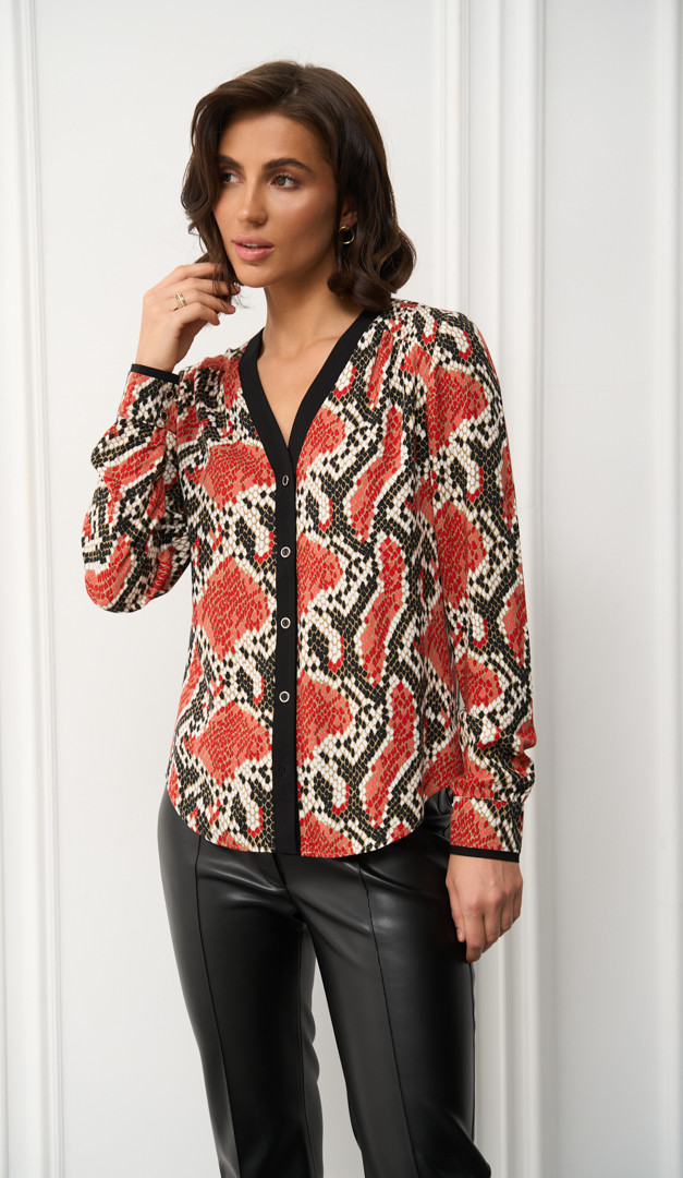 Фото zenskaa-bluzka-zmeinyj-print-2 товара Женская блузка змеиный принт0