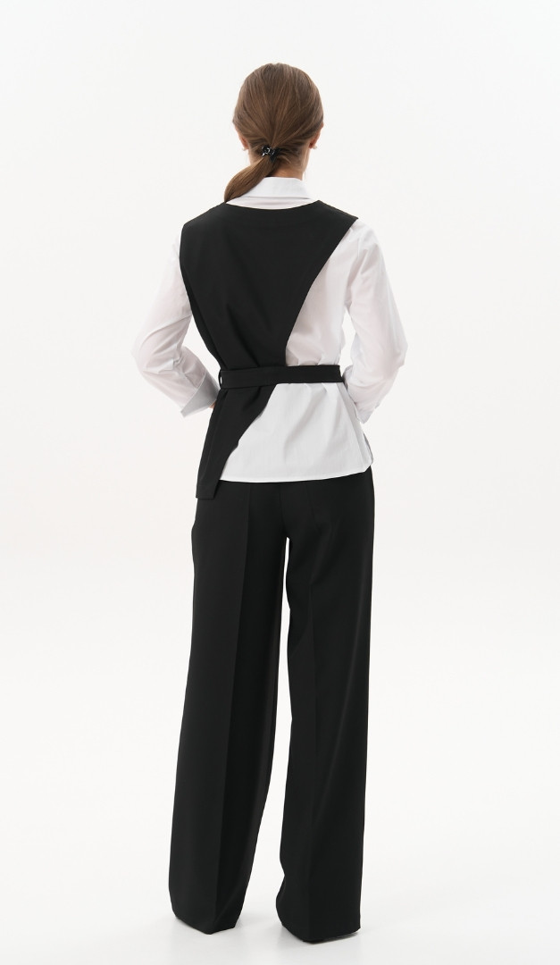 Фото zilet-asimmetricnyj-s-remnami-cernyj-06 товара Жилет асимметричный с ремнями черный0