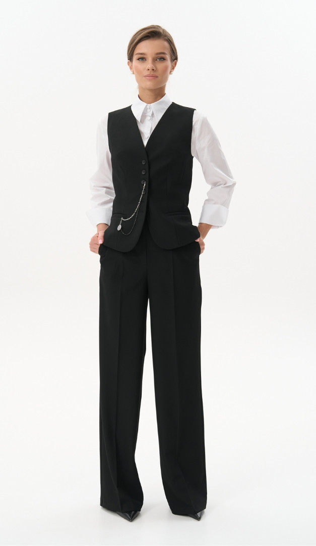 Фото zilet-cernyj-na-pugovicah-01 товара Жилет черный на пуговицах0