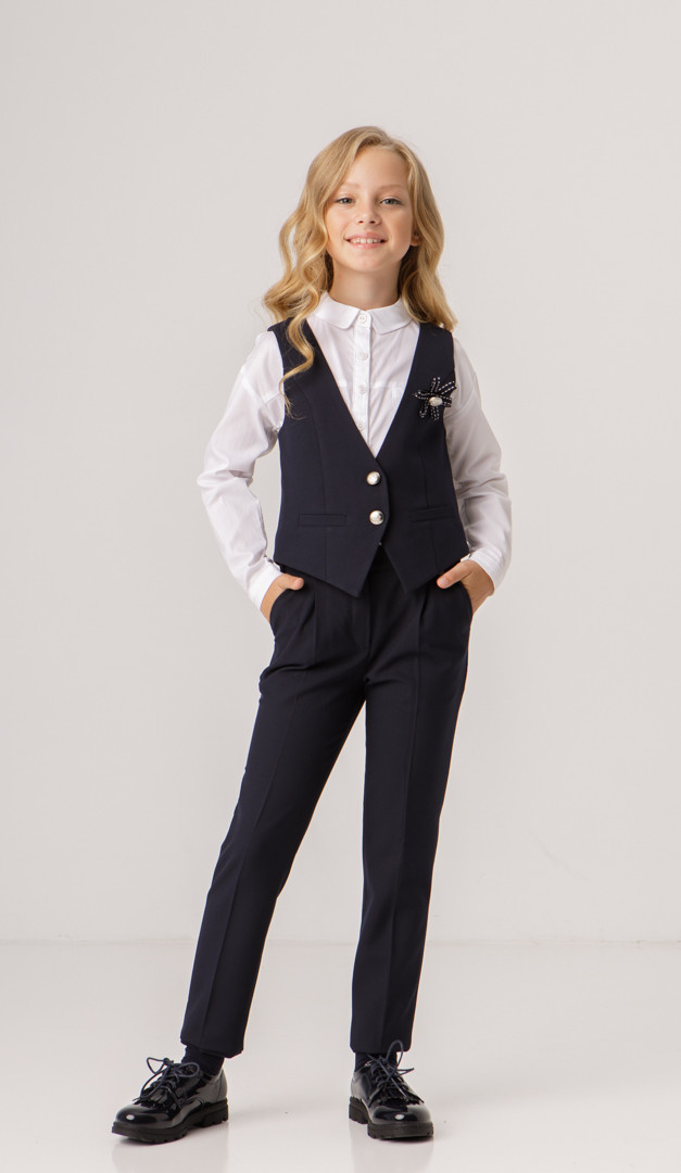 Фото zilet-dla-devocki-na-pugovicah-11 товара Жилет для девочки на пуговицах1