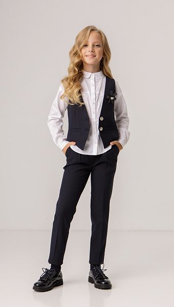 Фото zilet-dla-devocki-na-pugovicah-12 товара Жилет для девочки на пуговицах1 Фото zilet-dla-devocki-na-pugovicah-12 товара Жилет для девочки на пуговицах1