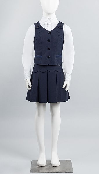 Фото zilet-dla-devocki-s-bretelami-na-pugovicah-11 товара Жилет для девочки с бретелями на пуговицах Фото zilet-dla-devocki-s-bretelami-na-pugovicah-11 товара Жилет для девочки с бретелями на пуговицах