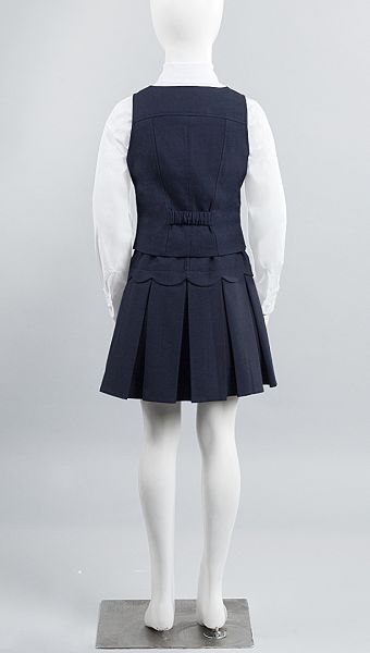 Фото zilet-dla-devocki-s-bretelami-na-pugovicah-12 товару Жилет для дівчинки з бретелями на гудзиках1 Фото zilet-dla-devocki-s-bretelami-na-pugovicah-12 товару Жилет для дівчинки з бретелями на гудзиках1