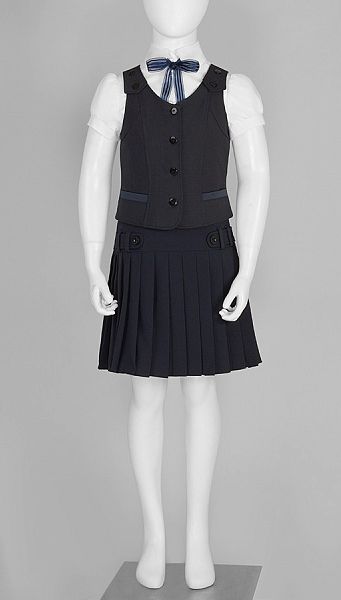 Фото zilet-dla-devocki-s-otdelkoj-11 товара Жилет для девочки с отделкой Фото zilet-dla-devocki-s-otdelkoj-11 товара Жилет для девочки с отделкой