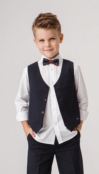 Фото zilet-dla-malcika-na-pugovicah-94 товара Жилет для мальчика на пуговицах Фото zilet-dla-malcika-na-pugovicah-94 товара Жилет для мальчика на пуговицах