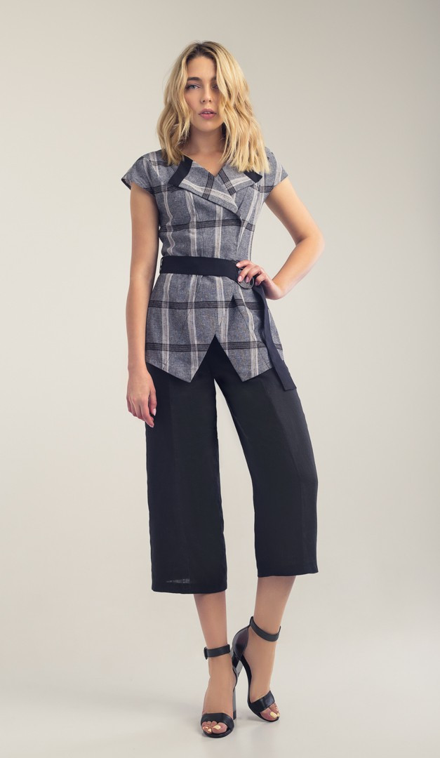 Фото zilet-iz-lna-v-kletocku-seryj-01 товара Жилет из льна в клеточку серый