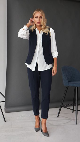 Фото zilet-zenskij-klassiceskij-14 товару Жилет жіночий класичний1 Фото zilet-zenskij-klassiceskij-14 товару Жилет жіночий класичний1