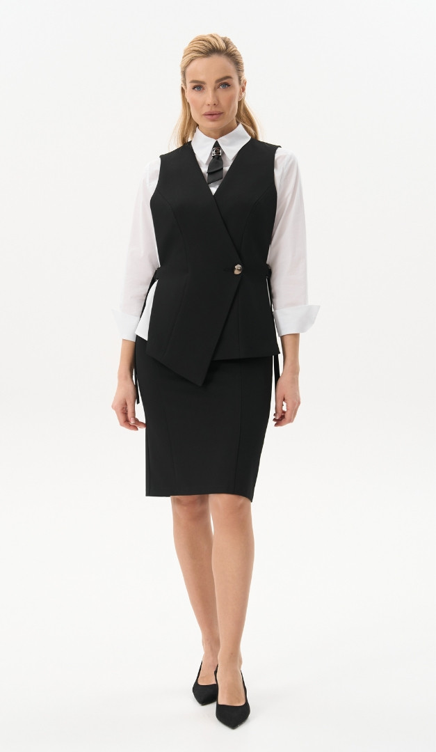 Фото zilet-zenskij-s-reguliruemymi-remnami-cernyj-01 товара Жилет женский с регулируемыми ремнями черный