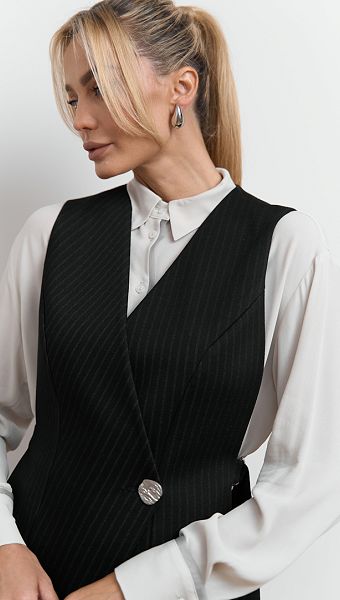 Фото zilet-zenskij-v-polosku-cernyj-03 товара Жилет женский в полоску черный0 Фото zilet-zenskij-v-polosku-cernyj-03 товара Жилет женский в полоску черный0