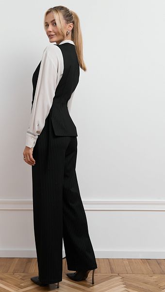 Фото zilet-zenskij-v-polosku-cernyj-06 товара Жилет женский в полоску черный0 Фото zilet-zenskij-v-polosku-cernyj-06 товара Жилет женский в полоску черный0